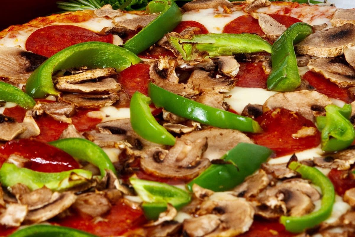 10" Small Delux Pizza