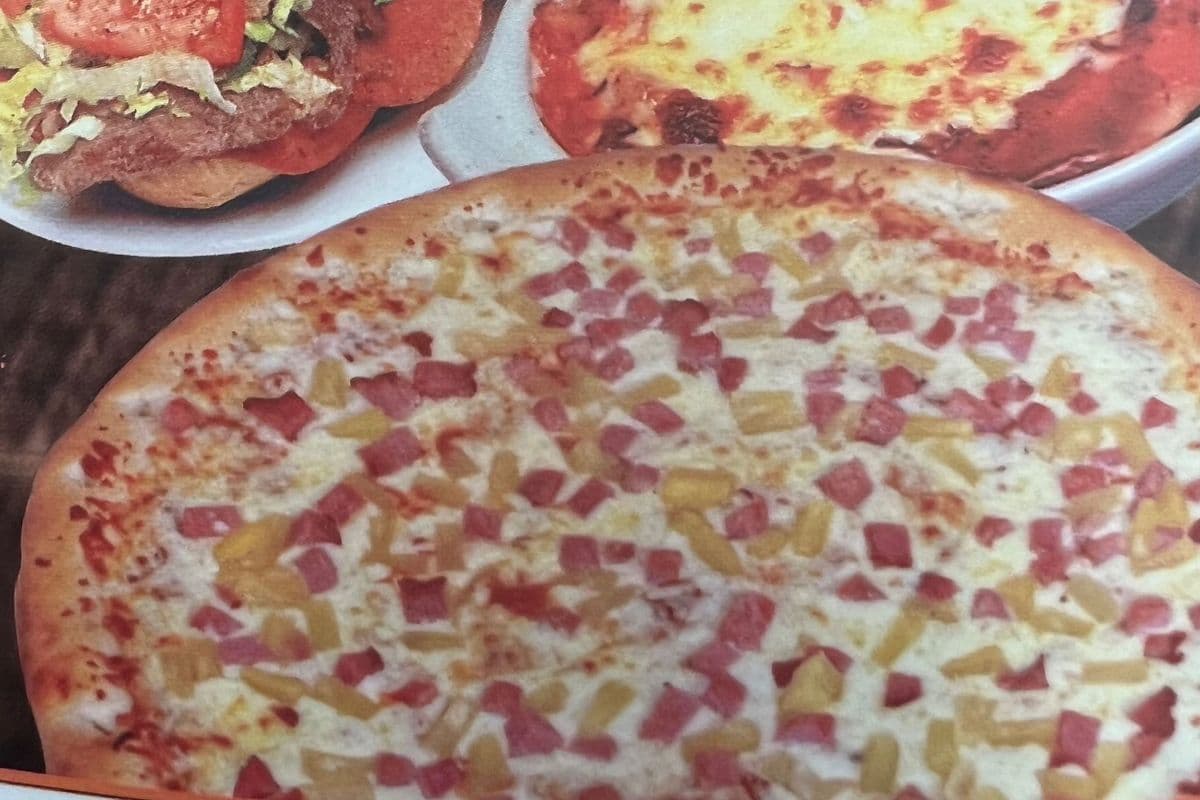 2 pour 1 - Petite pizza 10" toute garnie