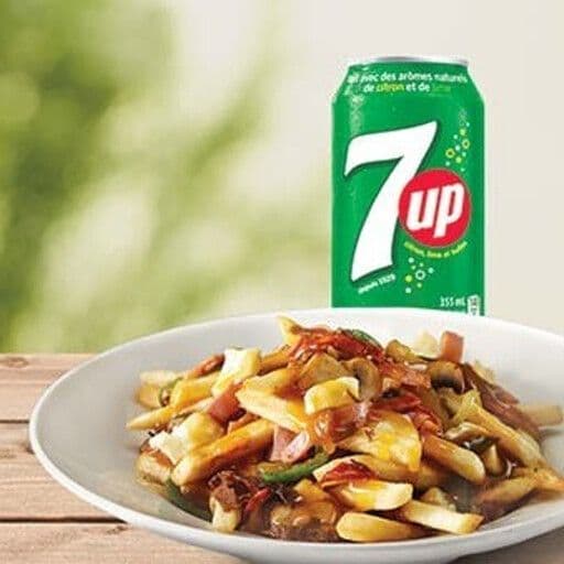 Combo Valeur Solo - Poutine Superstar / Solo Value Combo - Superstar Poutine