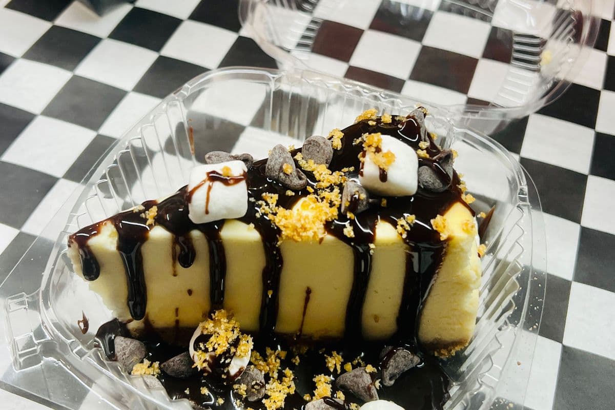 S'more Cheesecake Slice