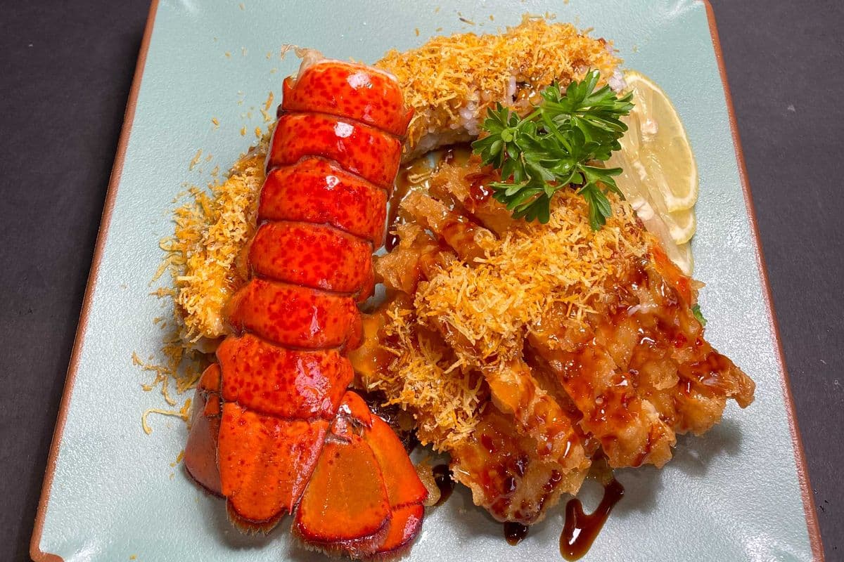 Lobster Roll (8 pcs)