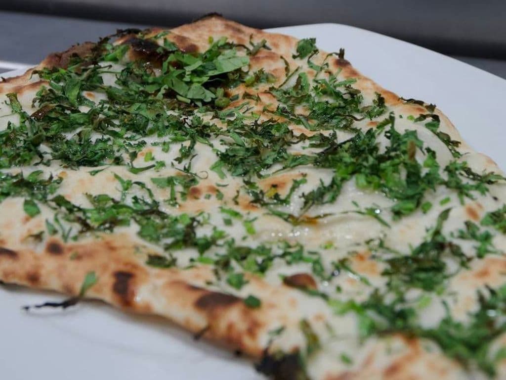 Naan à la coriandre / Coriander Naan