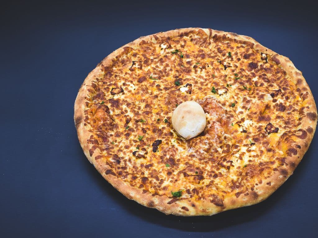 Pizza Quatre Fromages / Four cheese Pizza