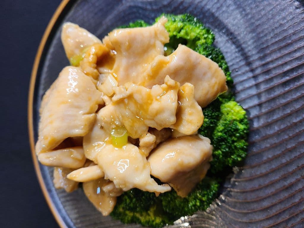 Broccoli Chicken/D87