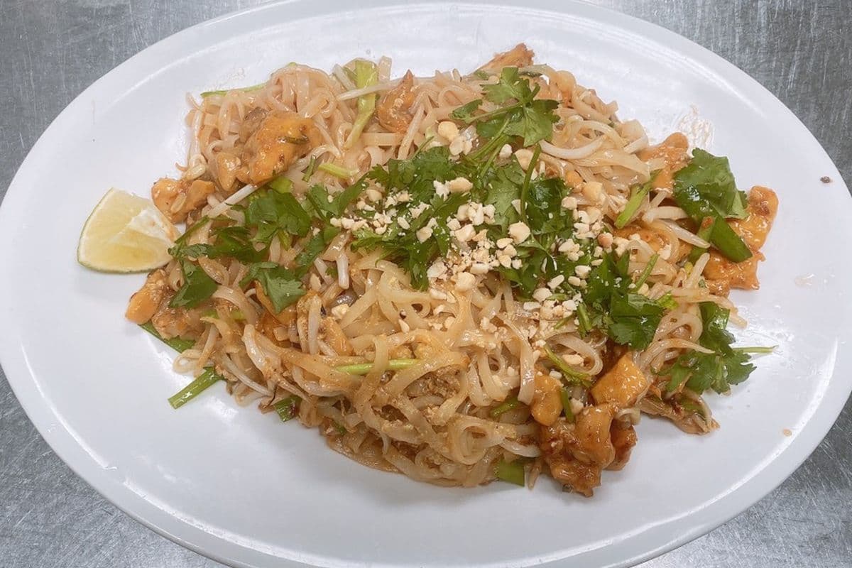 C1. Pad Thai