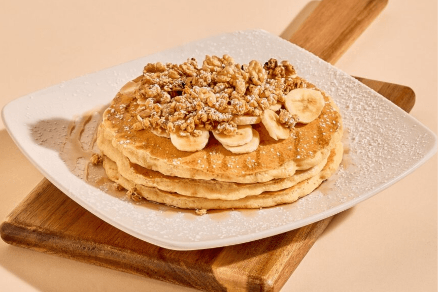 Maple Banana Crunch Pancakes
