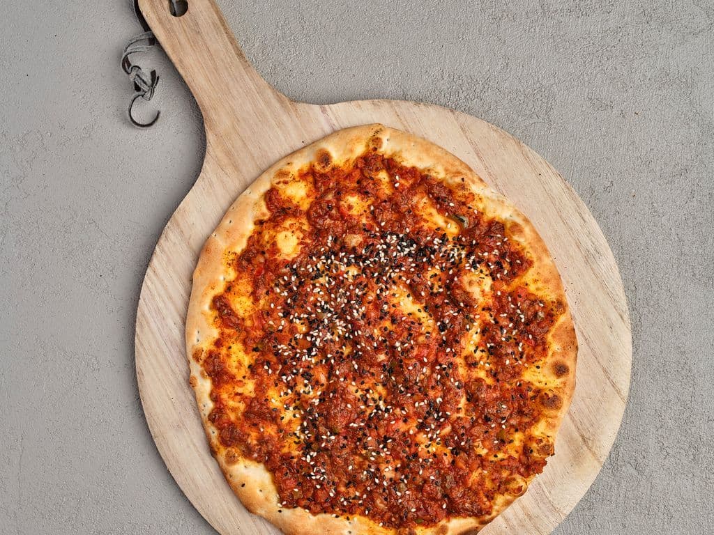 Muhammara Manakish