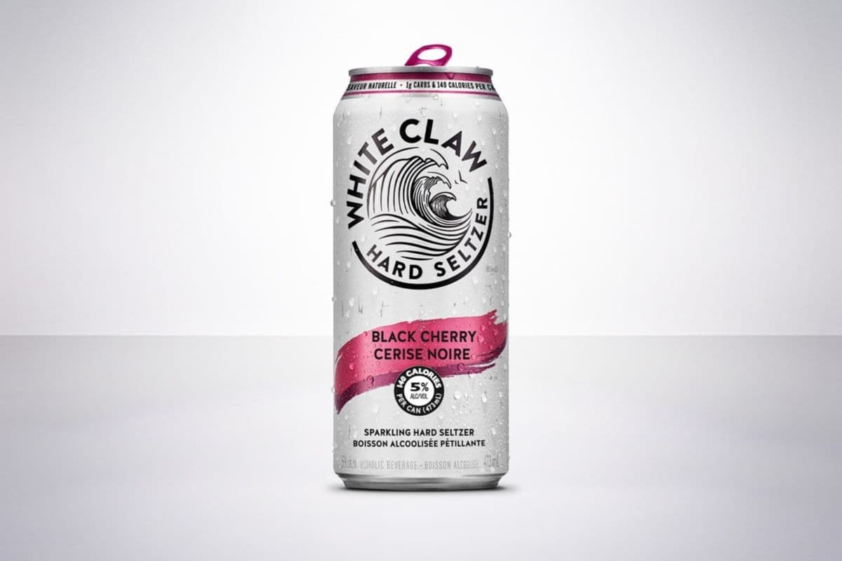 White Claw Black Cherry Hard Seltzer (1 x 473 ml)