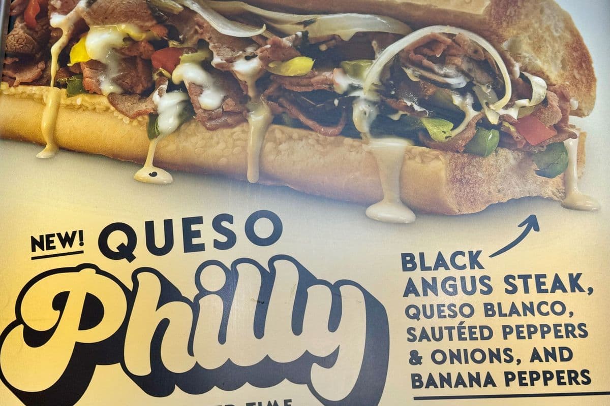 Queso Philly (9”)