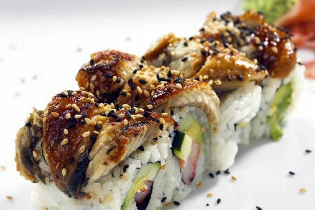 Dancing Eel Roll (8 pcs)