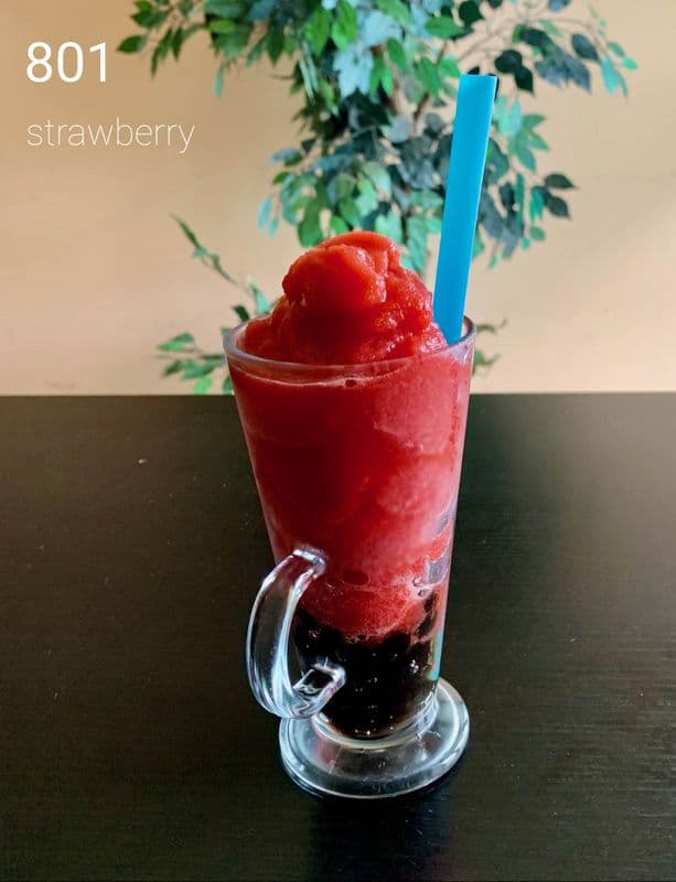801. Bubble Tea with Tapioca Pearls
