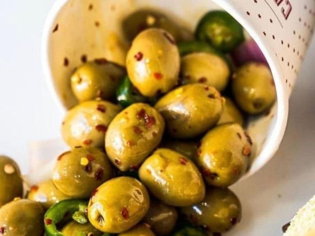 LARGE OLIVES