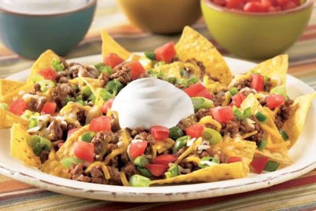 NEW! LOADED NACHOS ( GROUND BEEF)