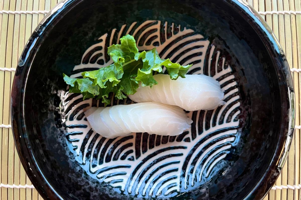 72A. Red Snapper Sushi (2 pcs)