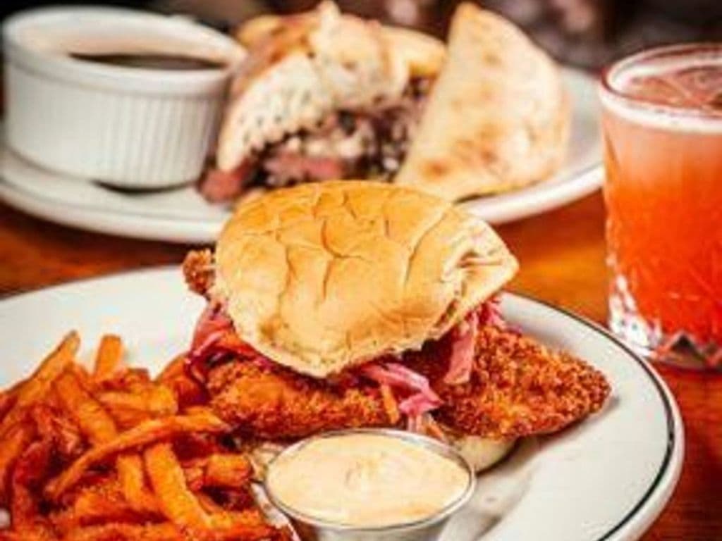 Signature Chicken Sandwich - Express Menu