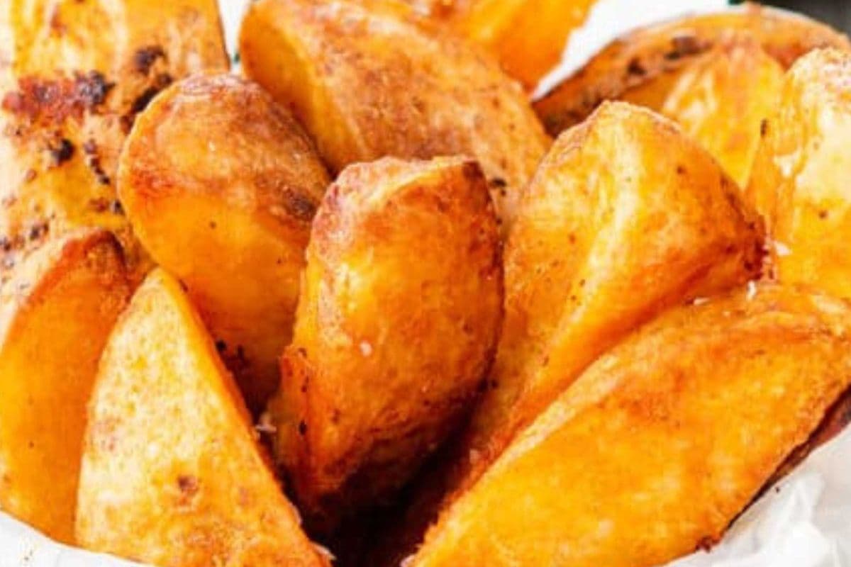 117. Spicy Wedge Fries