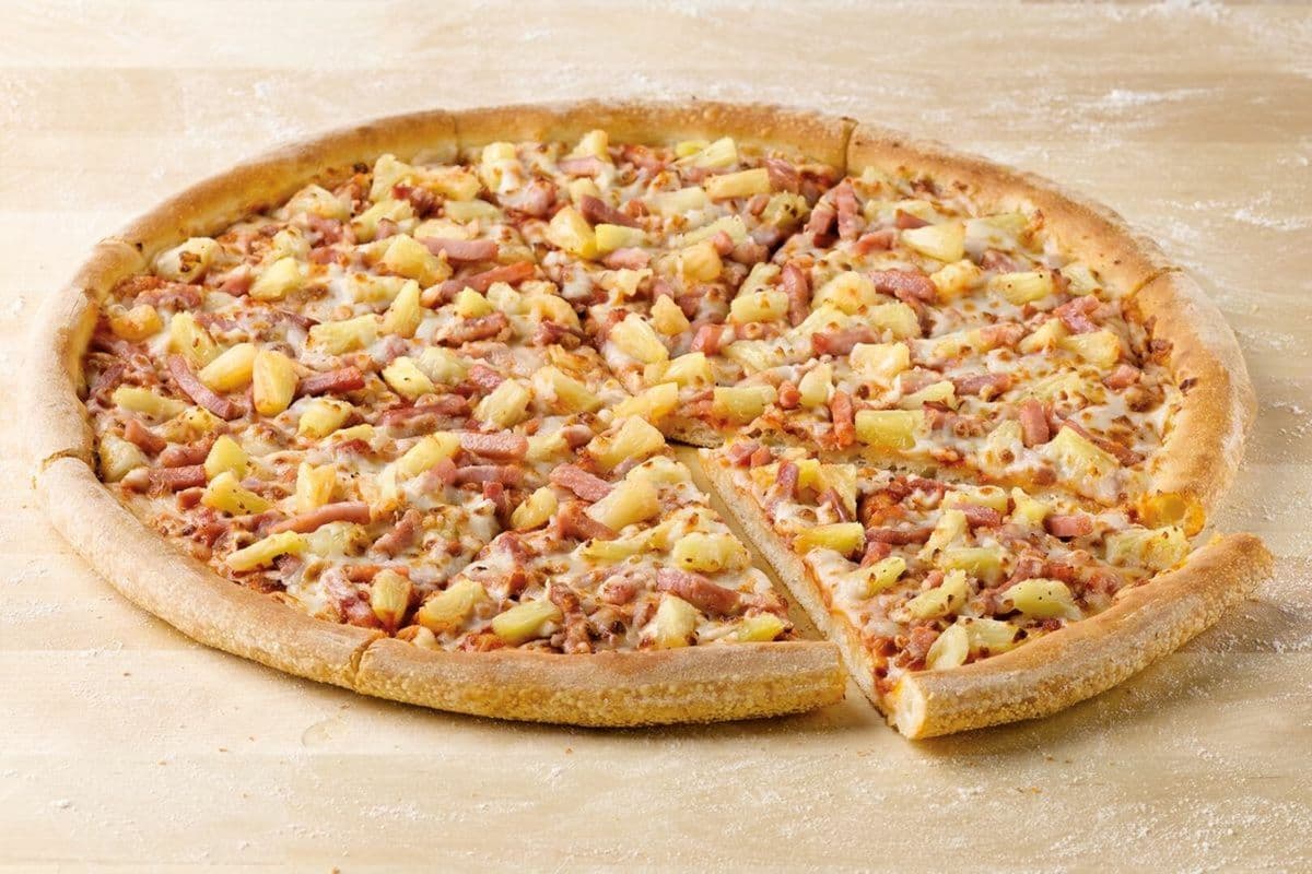 14" Pizza large hawaïenne / Large 14" Hawaiian Pizza