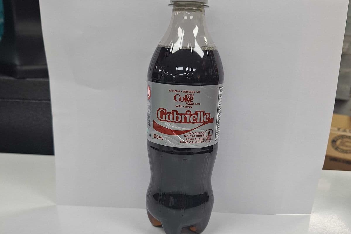 Diet coke (500 ml) - $ 3.29