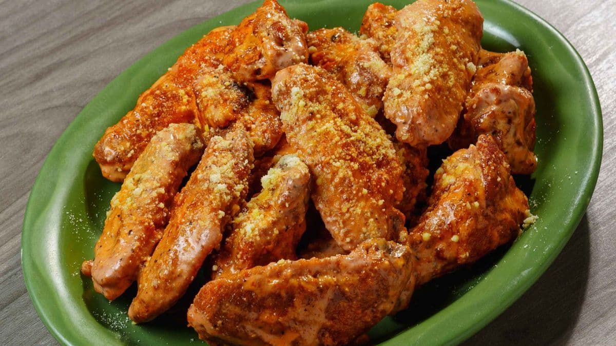 2lbs wings & veg