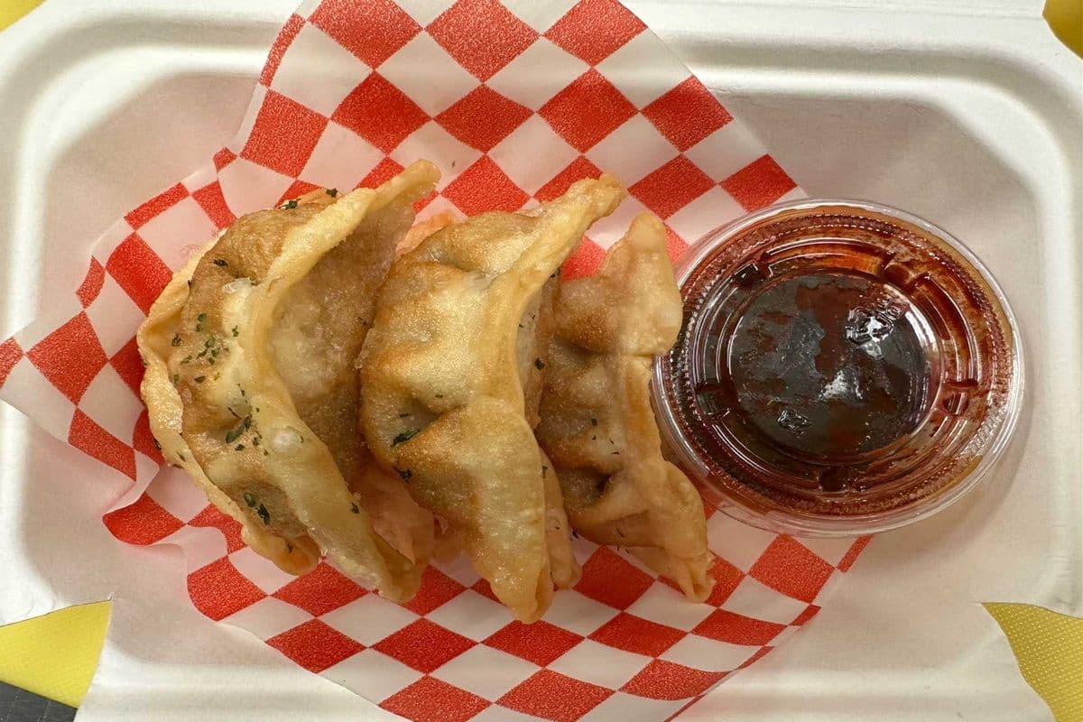Gyoza (6 pcs)