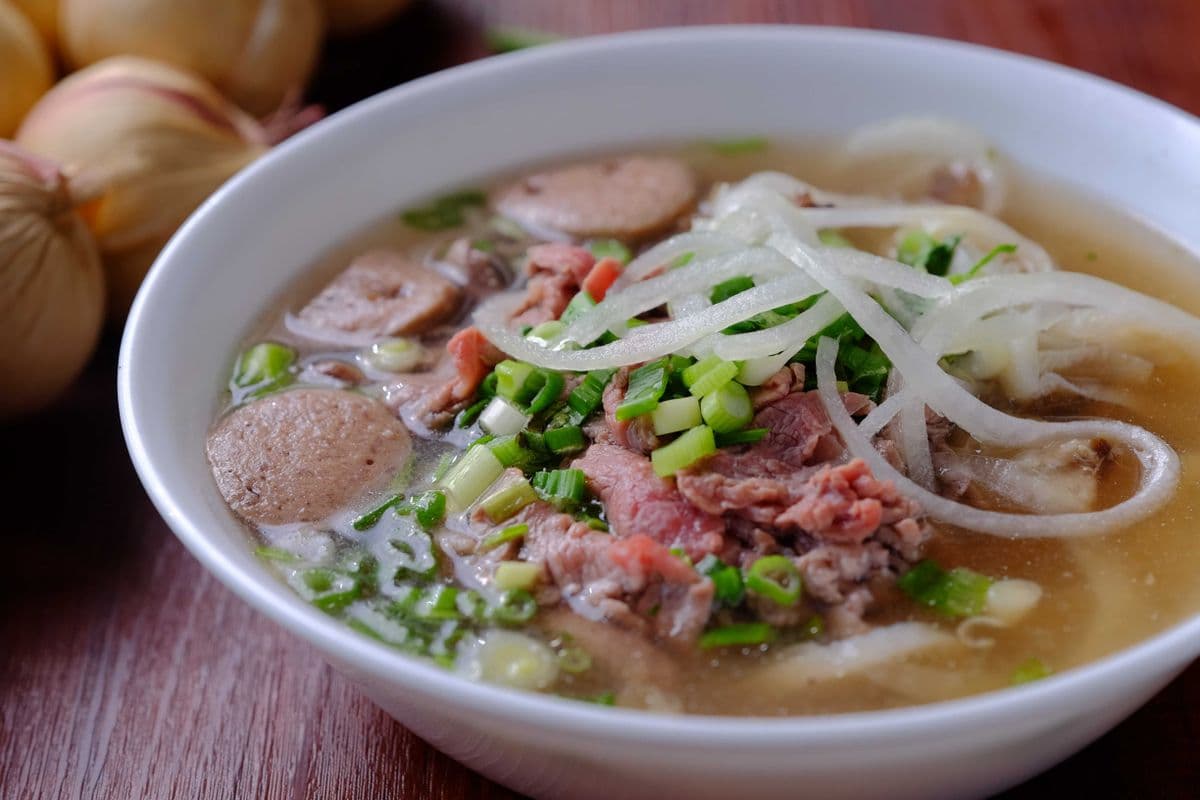 #16 Deli Special Soup - Pho Dac Biet