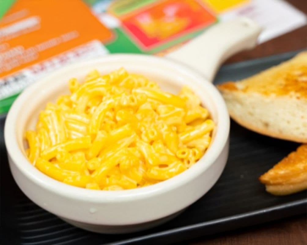  Mac & Cheese (Kraft Dinner)