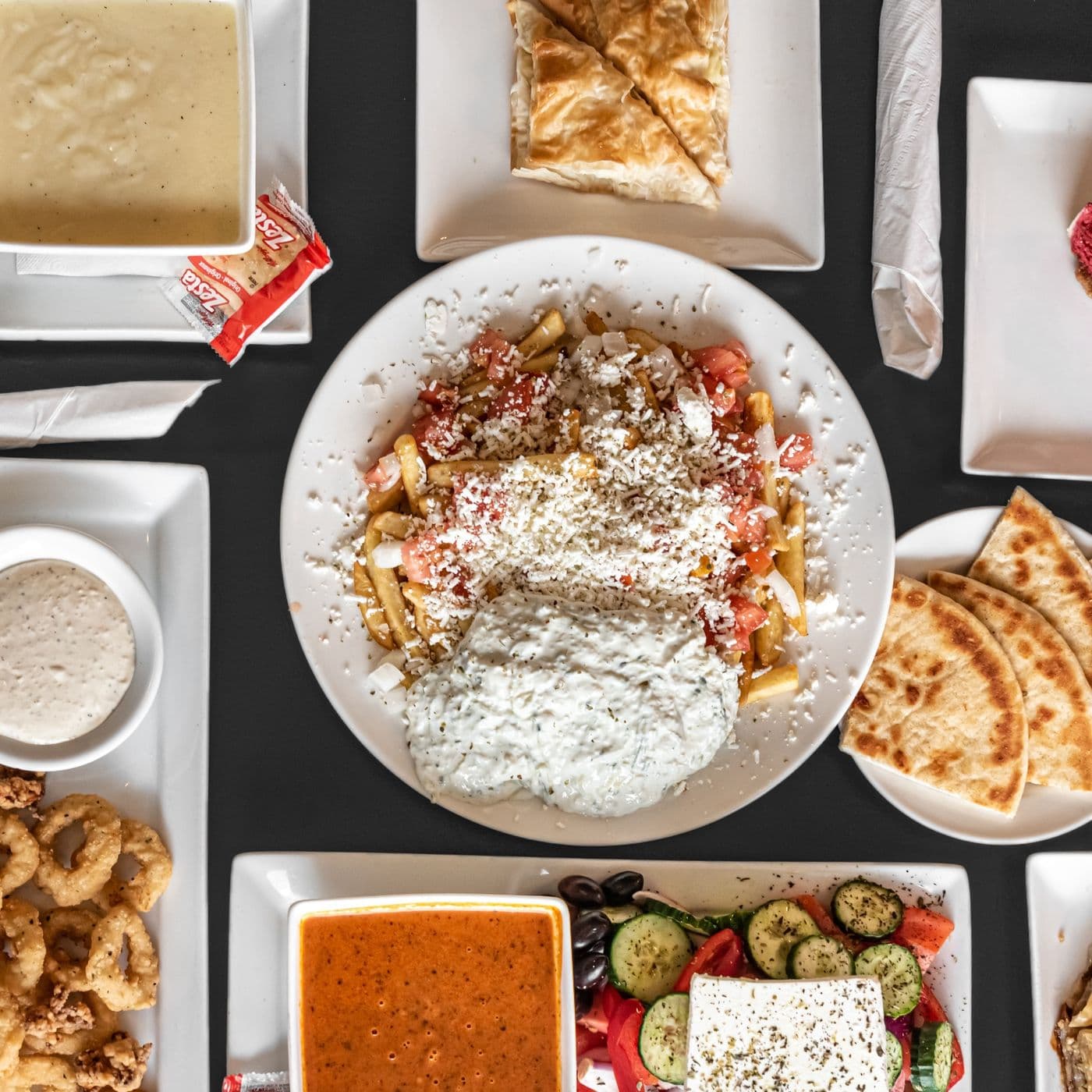 Ettas Greeklish Eatery