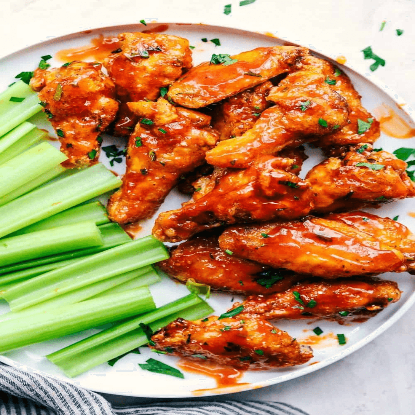 Mac N' Wings