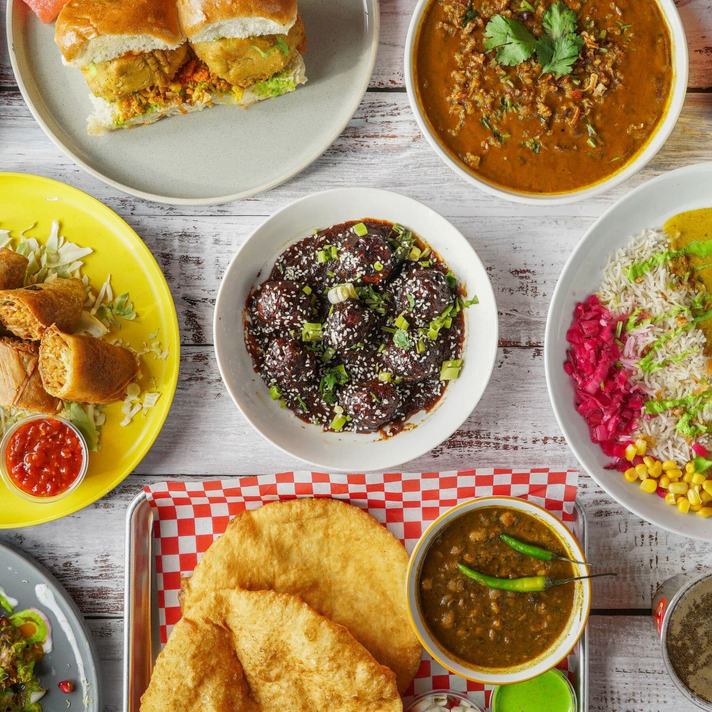 eaTO-Modern Indian Eatery
