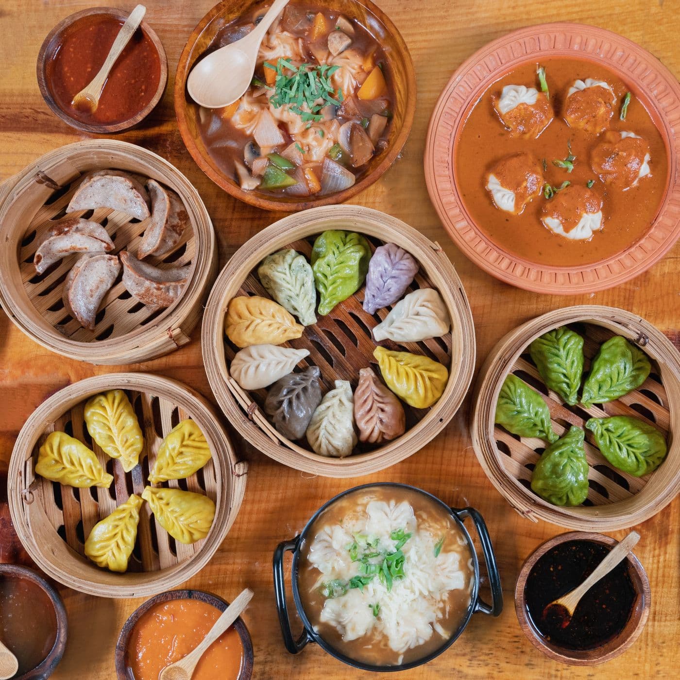 Momo Hut & Gardens