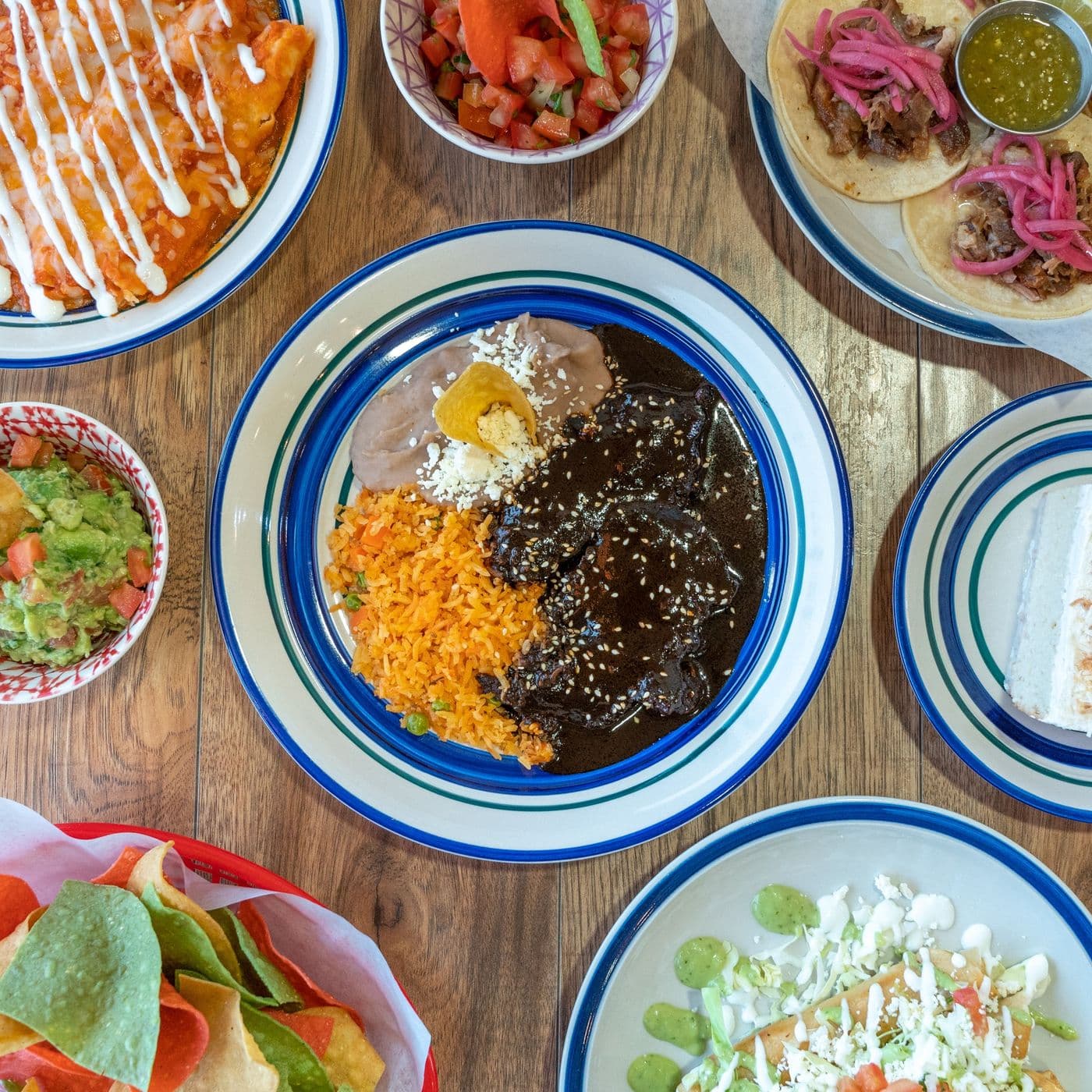 Si Senior Machete Mexican Grill