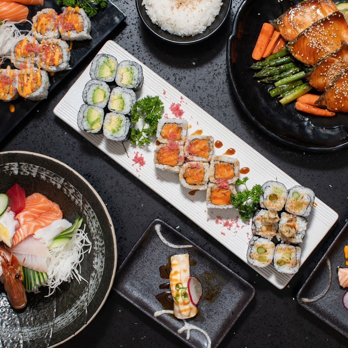 Younee Sushi