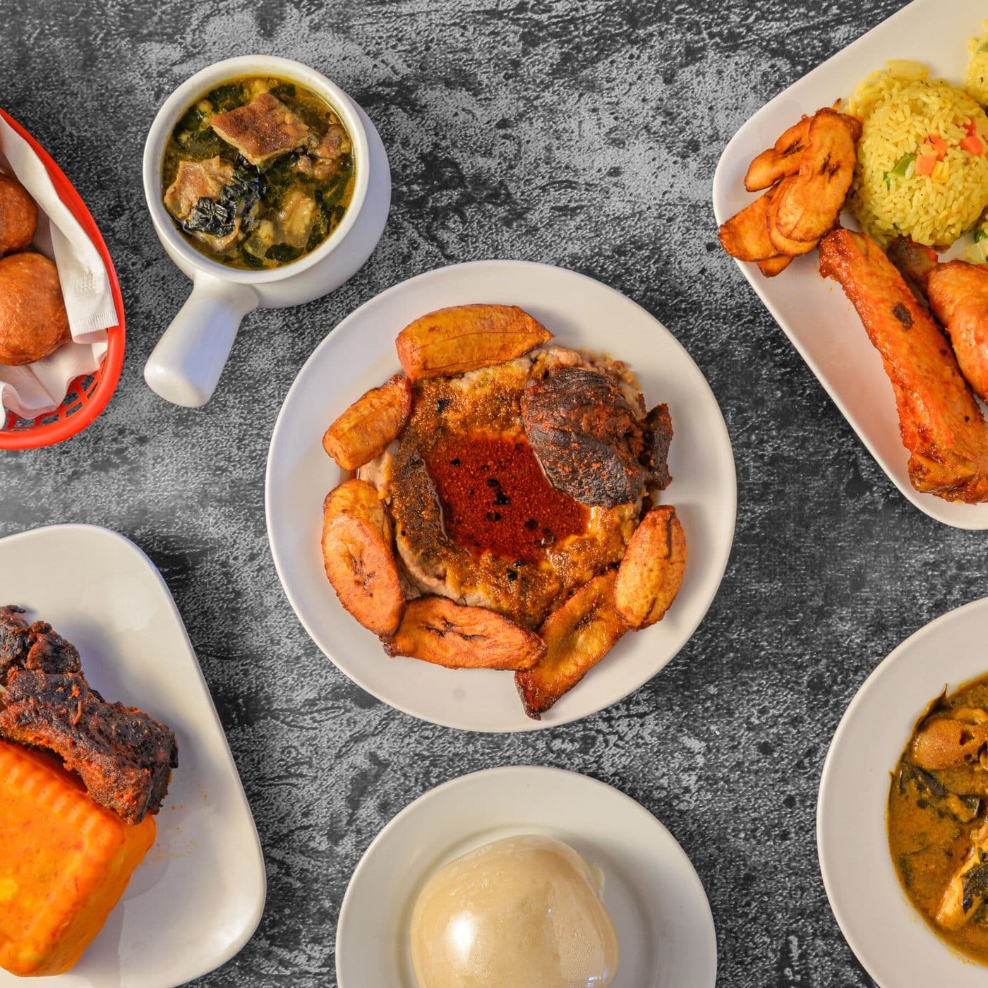 BISIKITCHEN & HADIORS RESTAURANT