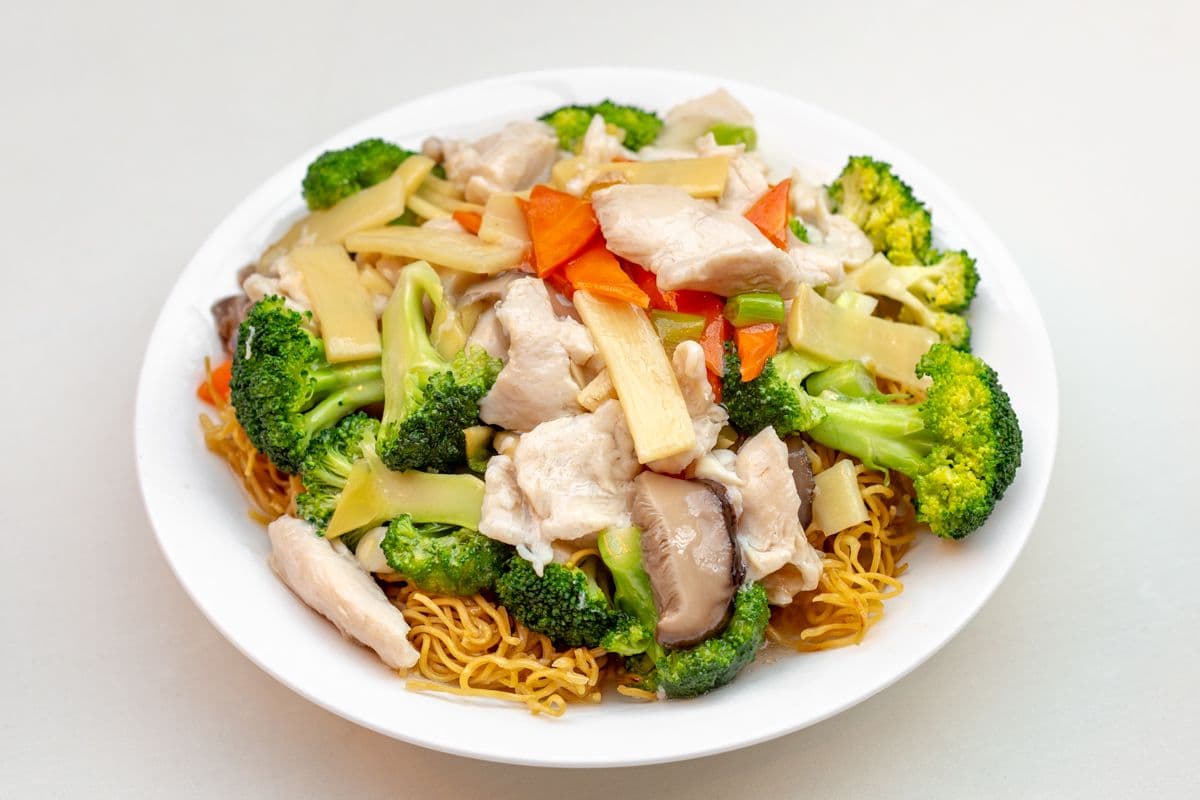 103. Sliced Chicken with Broccoli Chow Mein