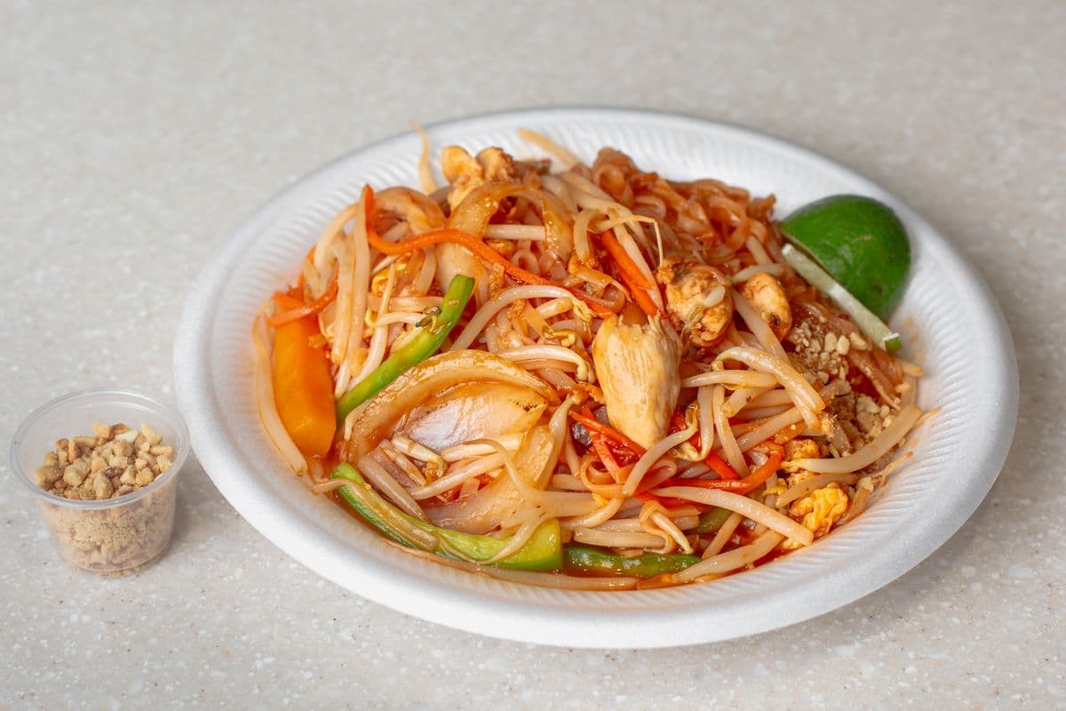 Chicken Pad Thai