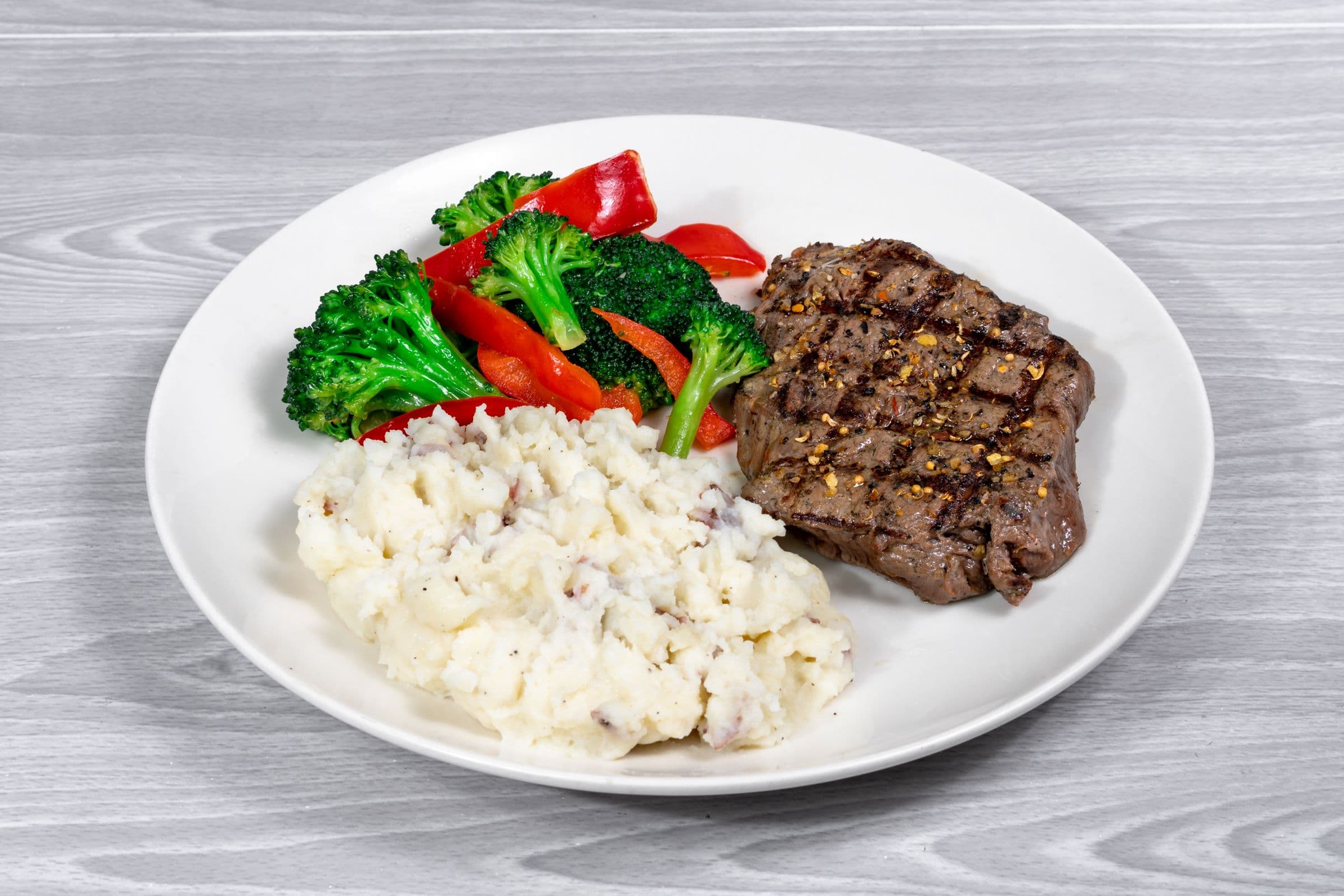 Canadian AAA Top Sirloin (9 oz)