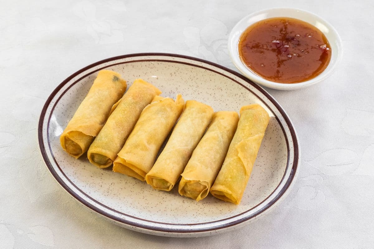 Spring Rolls (6 pcs)