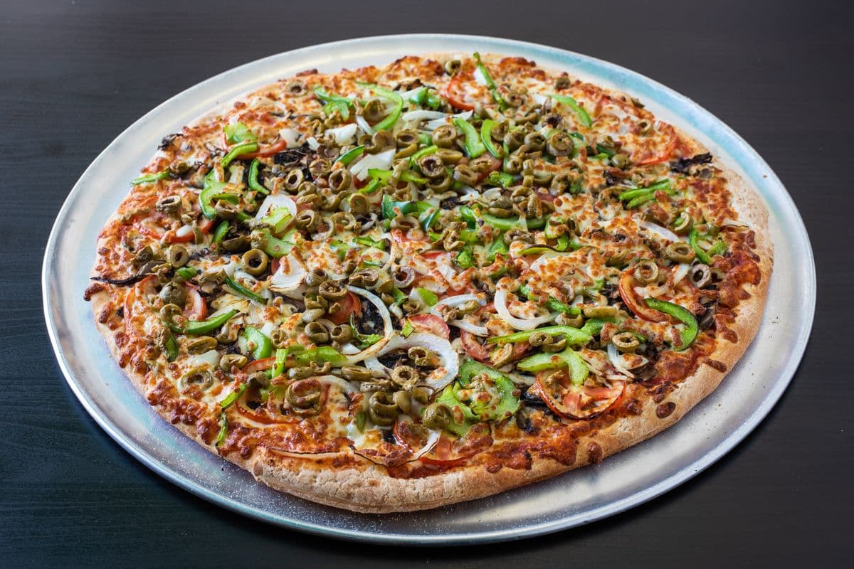 16" Extra-Large Vegetarian Pizza