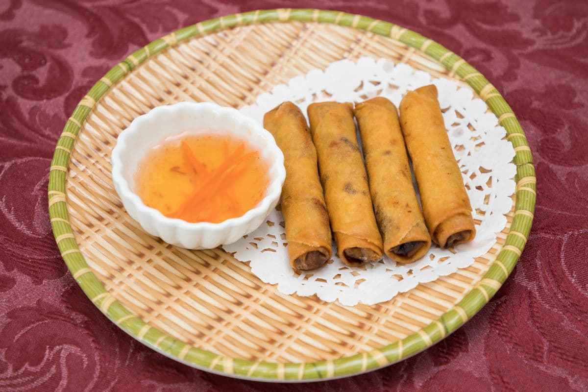 1. Vietnamese Spring Rolls - Cha Gio (4 pcs)