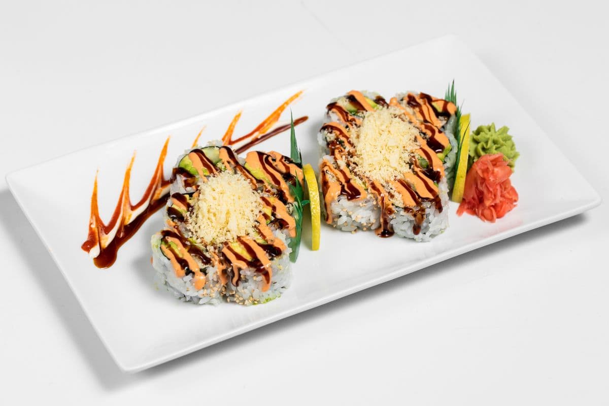 Spicy Crunch Vegetable Roll (12 pcs)