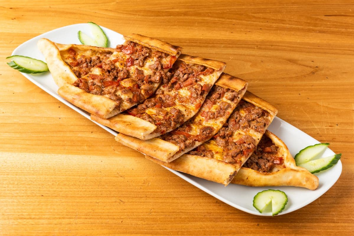 Lamb Minced Pide