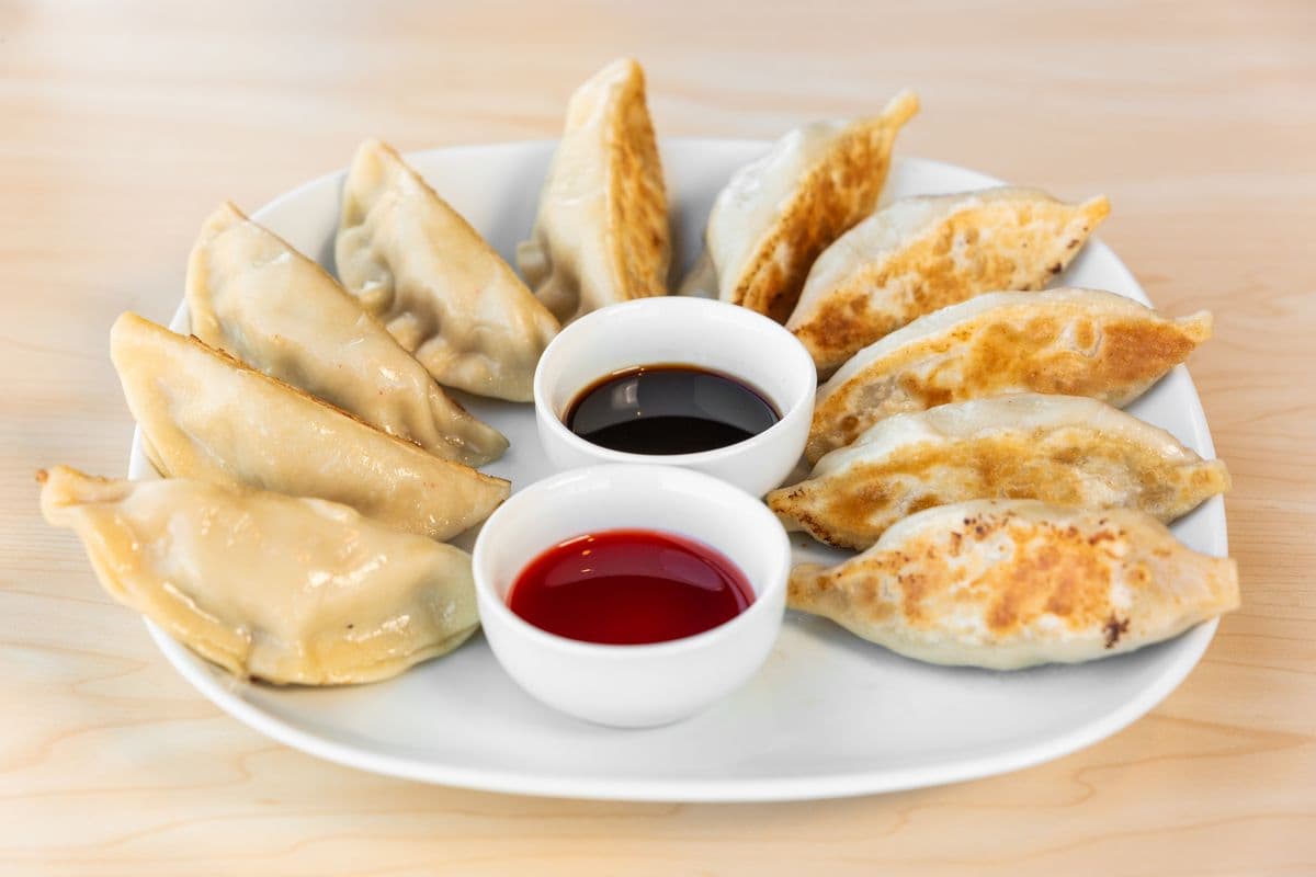 Gyoza (10 pcs)
