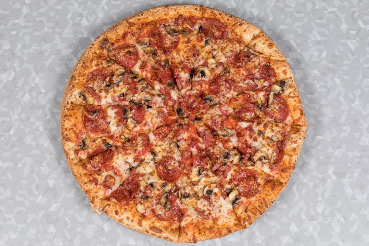 X-Large Canadian Pizza
