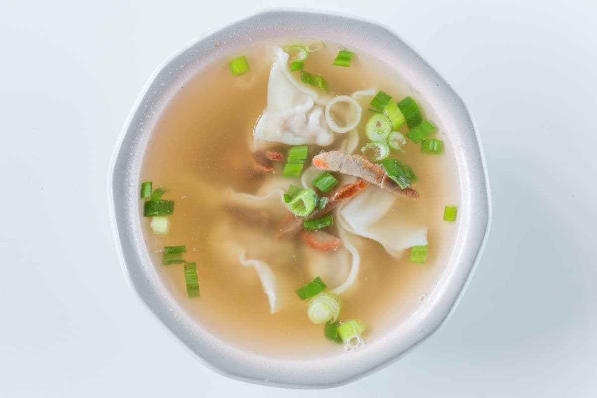 116. Wonton Soup with BBQ Pork