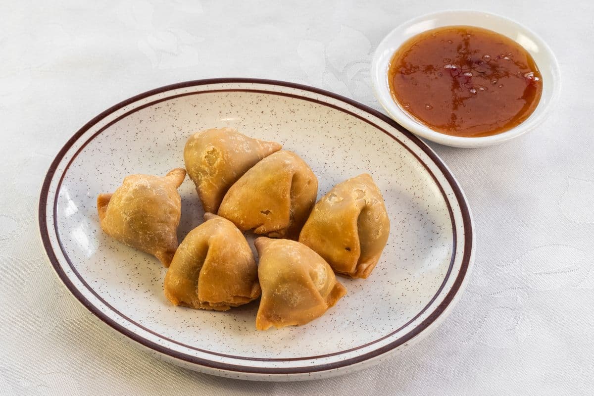 Samosa (6 pcs)