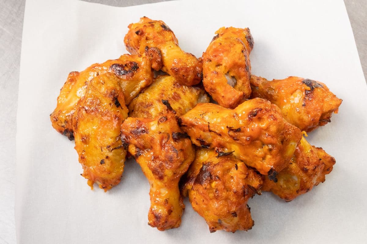 1. Hot and Spicy Wings (10 pcs)