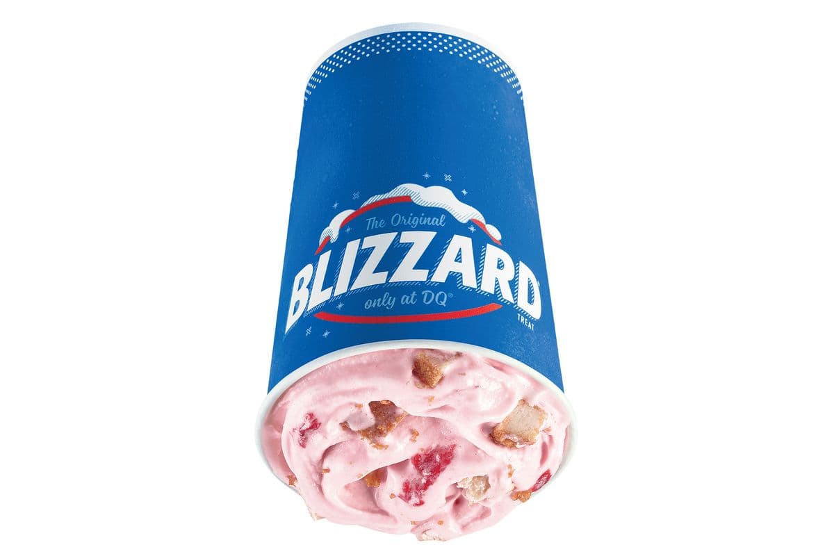 Strawberry Cheesecake Blizzard® Treat