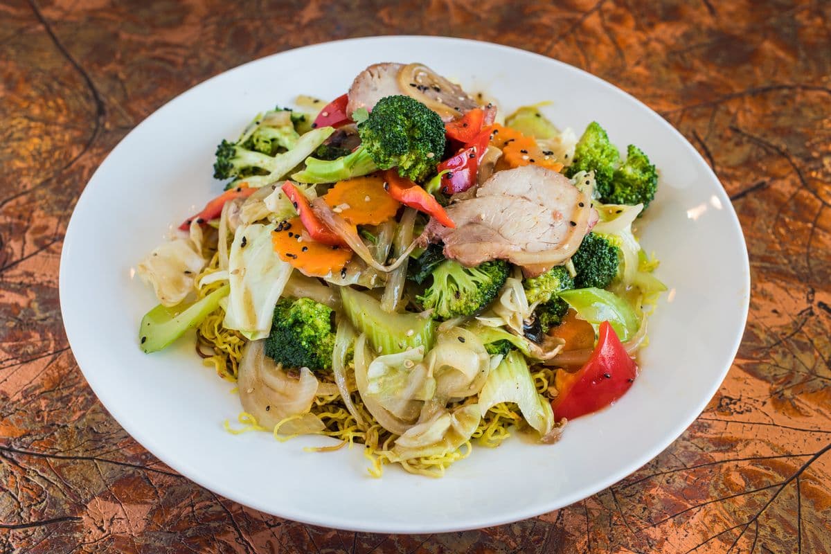 B3. Cantonese Noodles