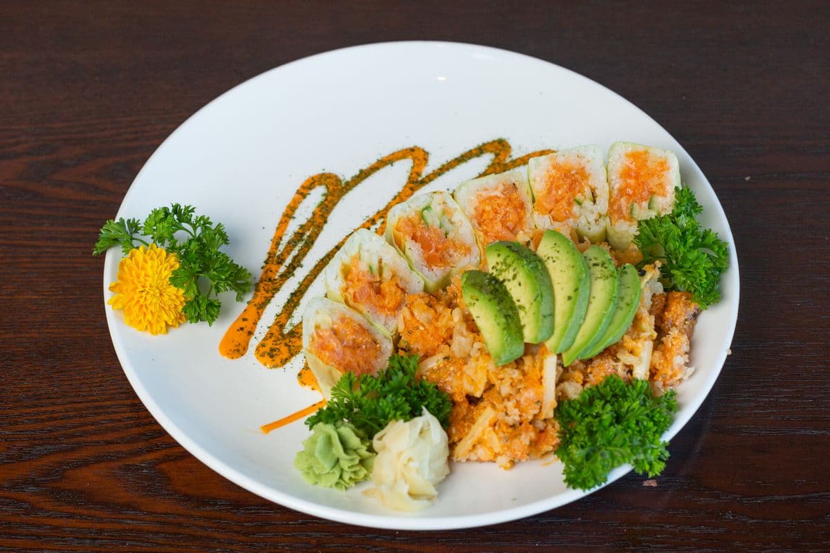 Blue Mountain Maki (6-9 pcs)