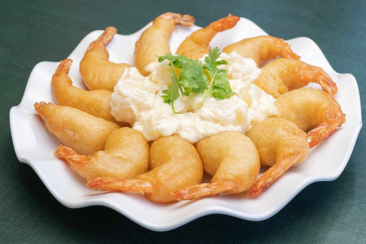 88. Shrimp Ball with Pineapple